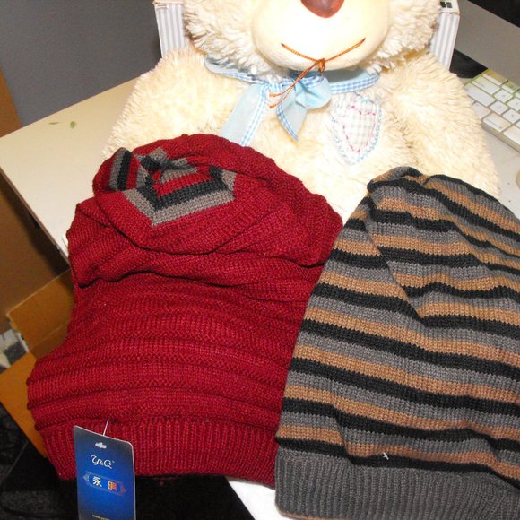 3 No Slip Reversible Infinity Scarves Knit Hats - Picture 2 of 3